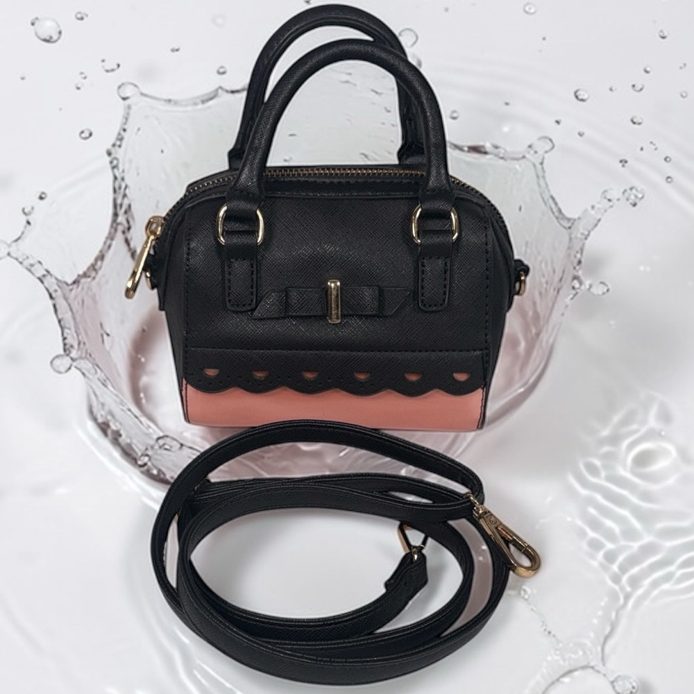 Essen Bella mini crossbody purse